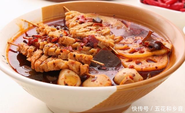 鸡肉|天冷了,就喜欢吃这一锅炖,不仅简单方便,吃起来美味又暖和