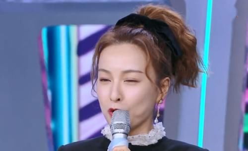 宋亚轩上《快本》太放肆？公开diss何炅身高矮，吴昕都看不下去了