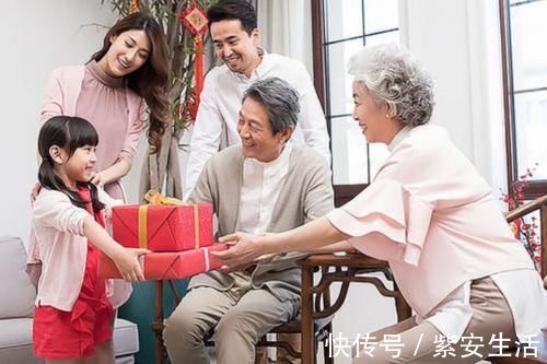 老年人|提醒爸妈:冬季养生少吃牛羊猪肉,以下几种食物一点不比肉差