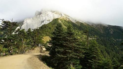 甲应村，梅里雪山深处的一片秘境