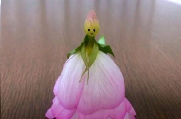 手艺&日本女网友凭借折纸裁剪手艺,将花草变成治愈人心的作品走红网络