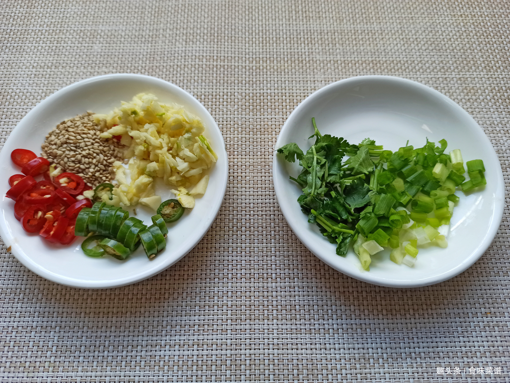 做凉菜乱倒调味是大忌,大厨教你正确方法,爽口开胃好吃还不油腻