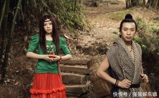 凤凰传奇|曾经《星光大道》冠军，与评委现场互怼引争议，今在圈中销声匿迹