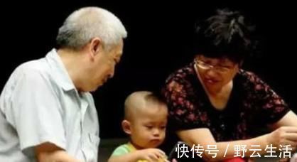 保健品|一天一碗汤,把9岁孙子喝成性早熟,这些食物给孩子吃要谨慎选择