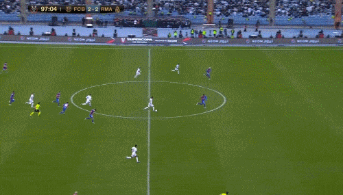 冠軍|國家德比皇馬3-2巴薩進(jìn)決賽 國米2-1逆轉(zhuǎn)尤文第六次捧起冠軍