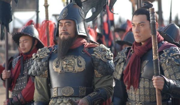 武松|水浒传中,武松,鲁智深,林冲,三人联合起来,能不能打败卢俊义