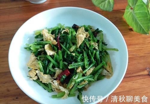 化痰止咳|吃萝卜不如吃它,维C是萝卜的2倍多,化痰止咳助消化,2元1把