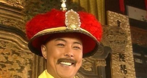 科举考试!乾隆出绝对选状元, 一考生对不出打算走, 却被乾隆当场定为状元!