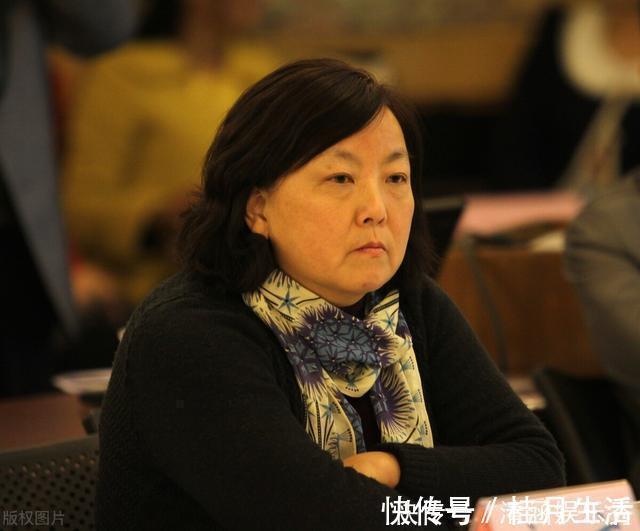 贾平凹@贾平凹的“两个女儿”,文坛公知的“一团浆糊”——文坛3个怪病