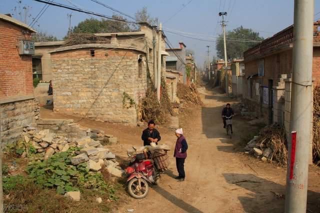 所有权|户口已不在农村,农村里的农房怎么处理?