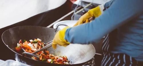 煮饭用冷水还是热水好？大多数人都做错了