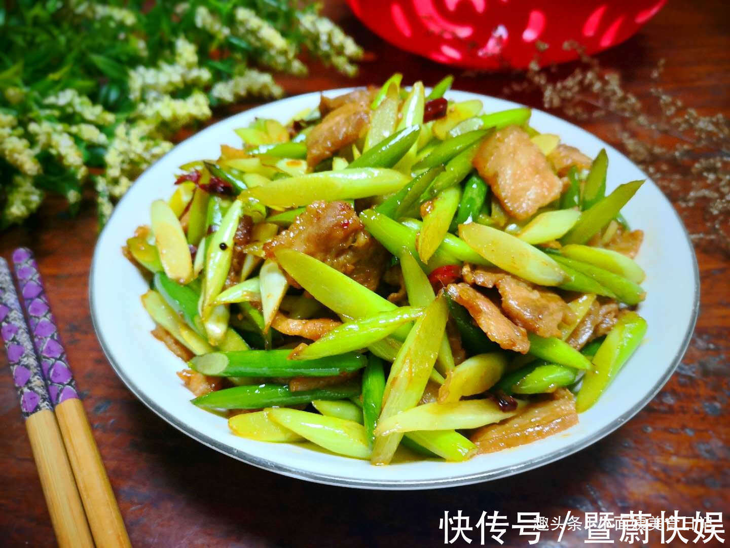 春天|它是“天然的杀菌菜”,春天最鲜嫩,5块钱一斤,人人都要多吃!