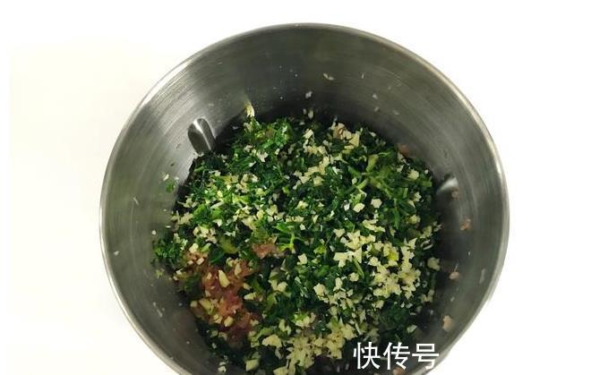 多汁|春天尝鲜,韭菜白菜靠边站,这两种食材正当季,鲜美多汁,别错过
