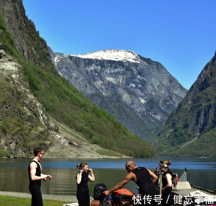 世界上最|雪山“高铁”，峡湾船行，美到窒息