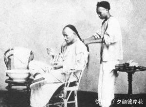 清朝|清朝人都要留辫子,那么他们多久洗一次头呢真相不敢想象