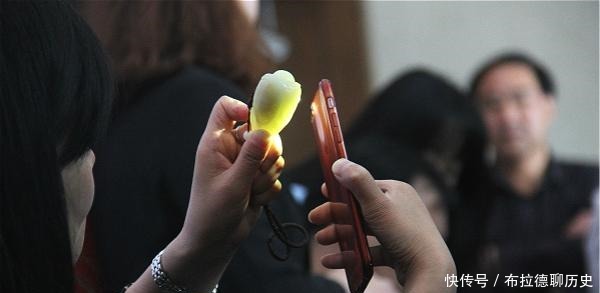 文物工作|因拒不上交,老人500万卖掉传家宝刀,竟被专家指责 老人回应亮了