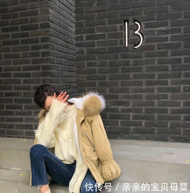 搭配派|优雅女神孙允珠牛仔裤搭配派克服,既然这么有少女感