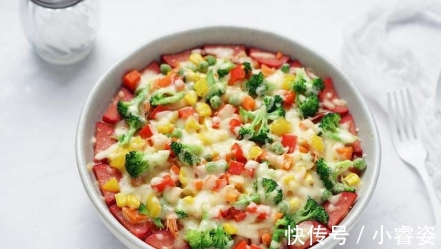 鲜虾|剩米饭别浪费,加些料烤一烤,色彩缤纷,奶香浓郁,孩子们抢着吃
