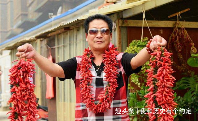 白酒|“辣王”李永志,每天吃5斤辣椒,配高度白酒,如今却欲哭无泪