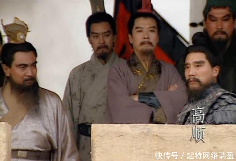 演义小说|高顺击败关羽张飞夏侯惇，曹洪打跑张飞马超，靠的是大将单挑吗？