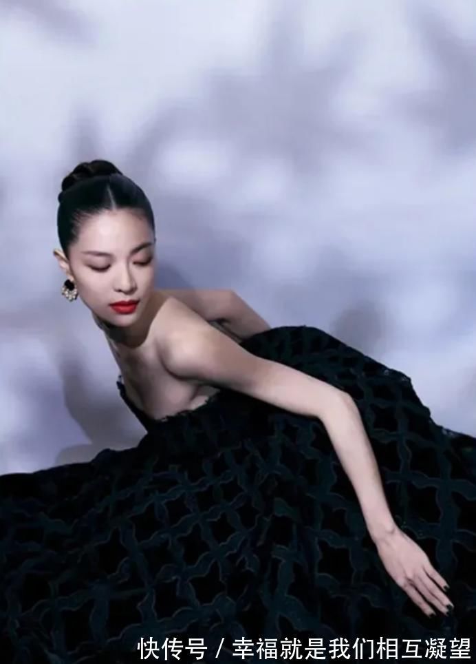 蓬松感 所谓的高级发型都很显老!大明星还有脸蛋撑着,你整上就丑哭了