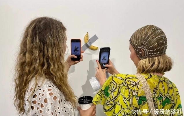 85万一根的香蕉展品,饥饿游客看见后一口吃下,游客结局怎样