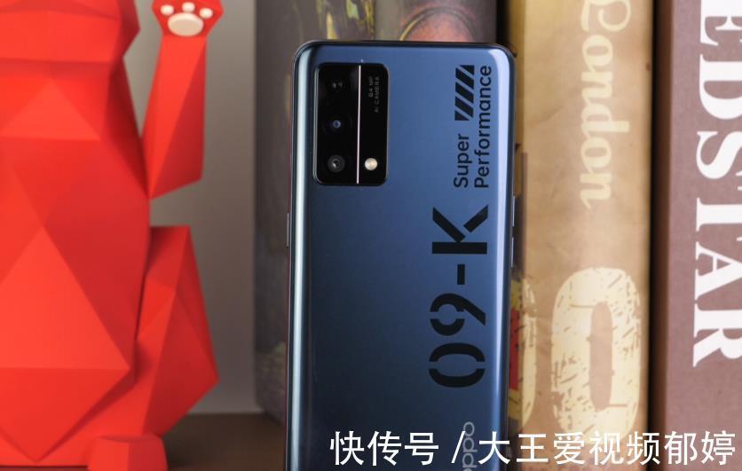 k9|6400万AI三摄手机加速退场，价格新低，65W+3200万