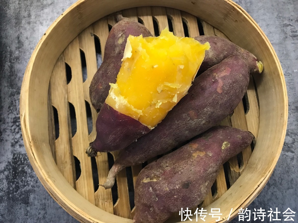 戚风模具|发糕口感香软,搭配红薯,营养又健康