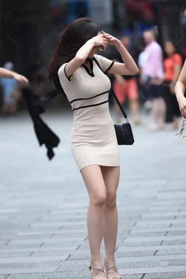 直观|小姐姐一条修身的连衣短裙,身材曲线因此得到了更直观的展现