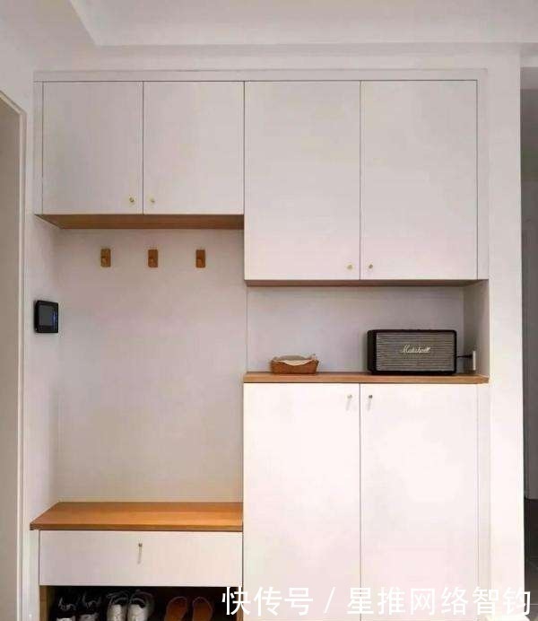 实用|原来的玄关设计已经过时了，现在人们都这么装，玄关＋鞋凳，实用