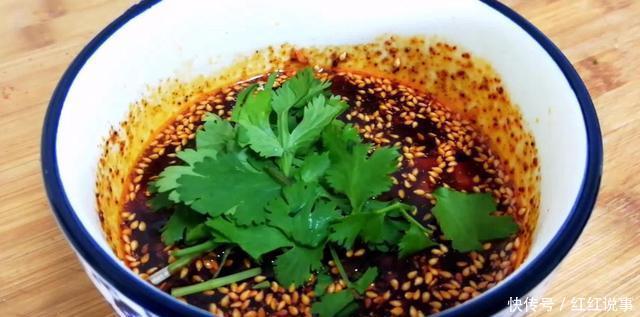  大厨|大厨教你做万能凉拌汁，调凉菜不求人，拌什么都好吃，超实用