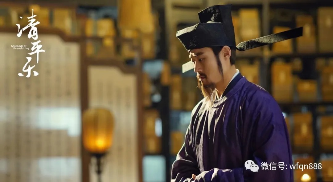 晏殊$都做过宰相,都是文学名家,他们写的这首同名词,谁的更好?