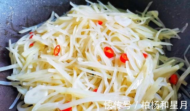 家常|醋溜土豆丝，家常下饭菜，做法简单！