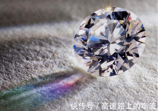 真话 假如珠宝柜员说的是真话！