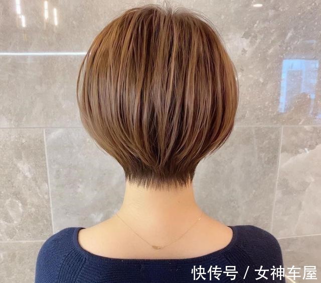 发型 如何让自己剪一款漂亮的发型看看这15款,很值得尝试!