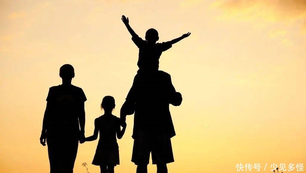 父母的爱|校会书苑|对时间的无言,对生命的目送