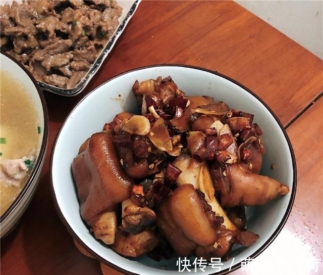 他的话|老公同事来家里蹭饭，我专门下厨招待，饭后他的话让我莫名其妙！