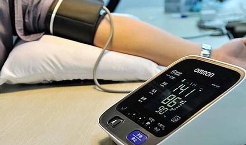 红枣|“糖”不是“糖尿病”发物，这4种食物才是，尤其中老年人要少吃