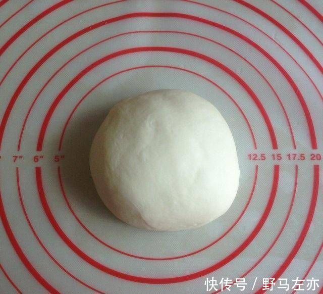 葱油酥|一步一步地,厨房可以做一个如此美味的烤饼