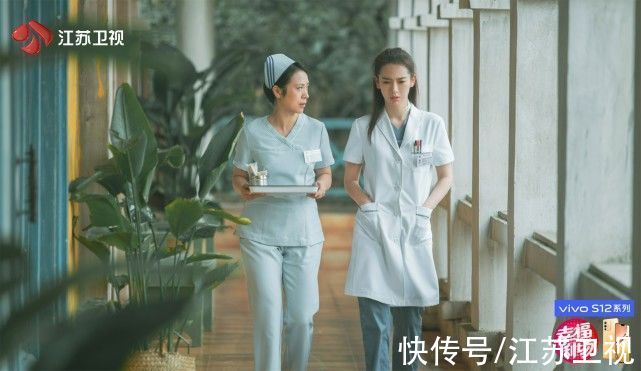 江苏卫视今晚和你《一起深呼吸》，戚薇杨祐宁诠释医者仁心