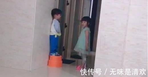 小姐姐|“霸道姐姐”教训弟弟走红，打弟弟要乘早，宝宝：长大了再报仇