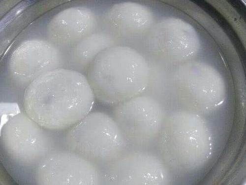 奶油蛋糕|“看上去香,吃着却发腻”的6种食物,马卡龙上榜,你能吃光哪种