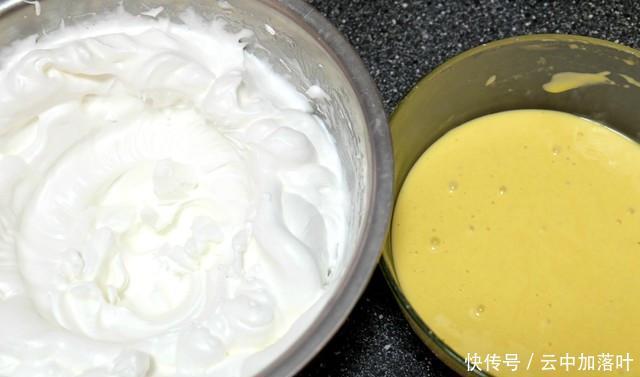 放油|5个鸡蛋1碗面粉,不放油少放糖,用电饭锅做一个好吃又好看的蛋糕