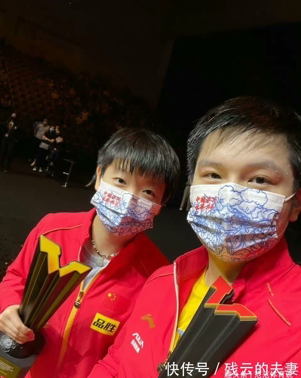 世乒赛|辛苦！孙颖莎大小赛全勤+792天未输外战，两大冠军同台一幕太可爱