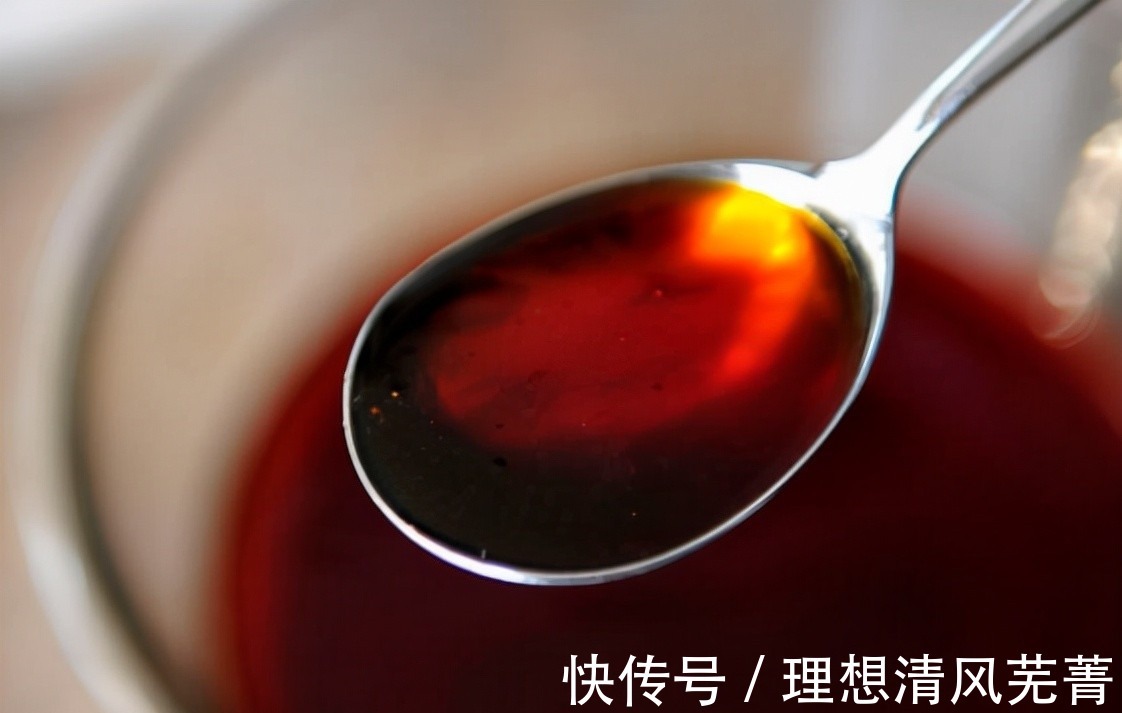 炒糖色有窍门,记住4点,糖色红亮不发苦,炖肉卤肉又好看又好吃!