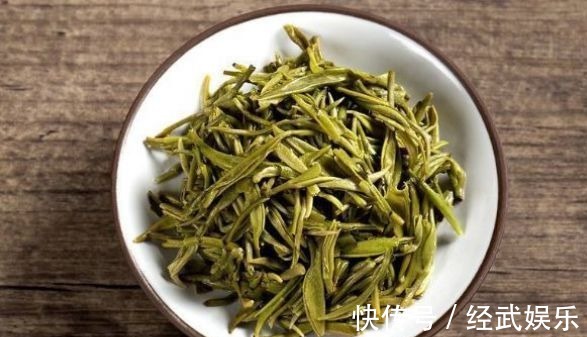 患者|高血压患者嘴馋了该咋办，可放心吃的四样零食，帮助稳定血压！