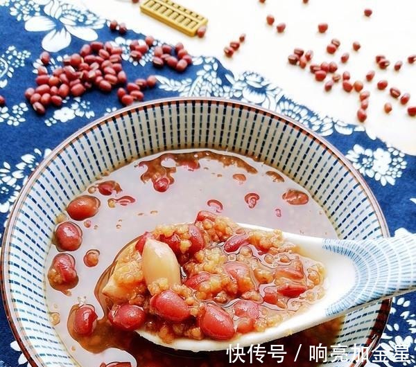 夏天|夏天，这粥记得别错过，做法特简单，暖胃健脾，营养好消化！