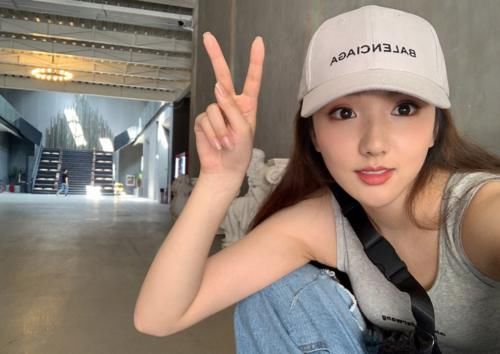 事业心|周也,苏晓彤,张婧仪,恋情陆续曝出的背后,95花被指缺乏事业心