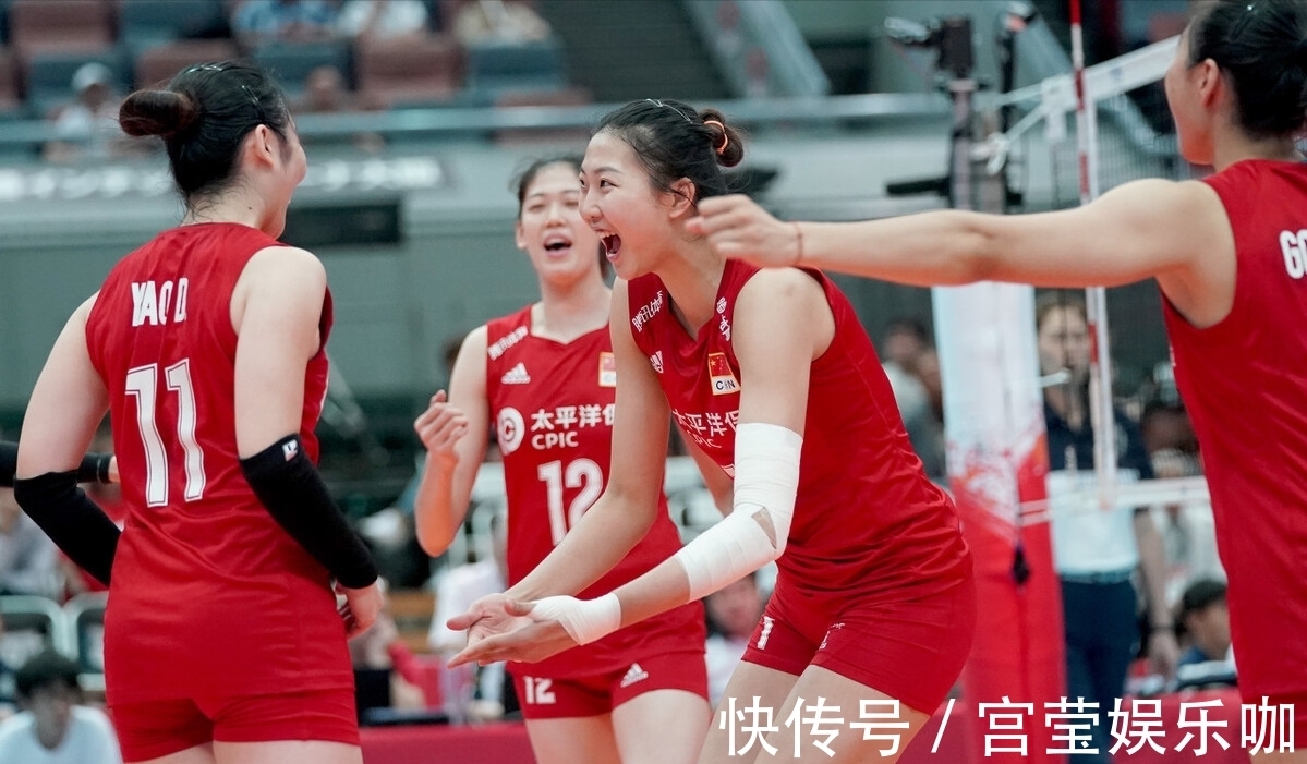中国女排|中国女排4连胜获新战神，201cm重炮手一战成名，郎平再收奥运奇兵