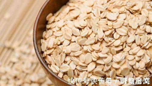 营养物质|燕麦片和麦片到底有什么不同？原来差距还真大，买时要看清楚